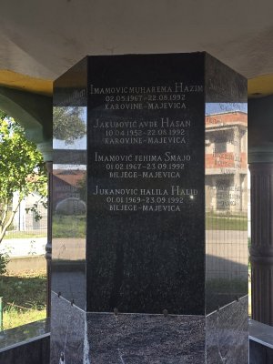 Šehidska spomen-česma Vukovije Donje — Fotografija 5 od 7