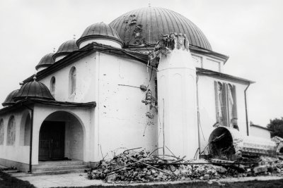 Džamija u Prnjavoru — Arhivska fotografija 2 od 2